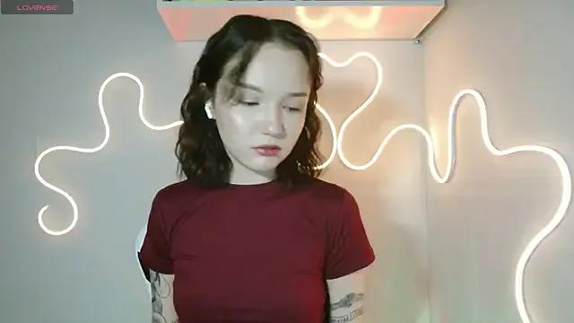 StripChat DemiWildcat is Freechat DemiWildcat — put some cream on my butt