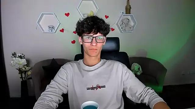 den_rich1 from StripChat is Freechat