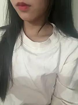Desi_sara from StripChat is Freechat