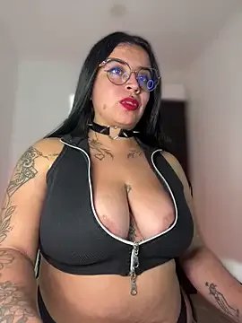 Freechat Devilsweet17 on StripChat