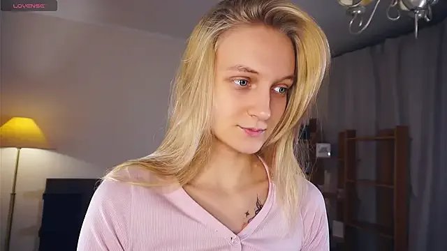 Group DierdreJacobsohn on StripChat