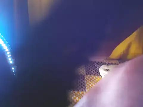DirtyFistingBarbie from StripChat is Freechat