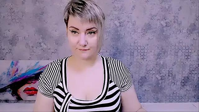Freechat Djullia on StripChat