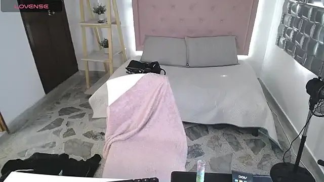 Freechat Dulce__Lovee on StripChat