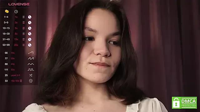 ElgaBeacher from StripChat is Freechat
