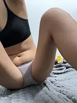 Freechat Elina_96 on StripChat