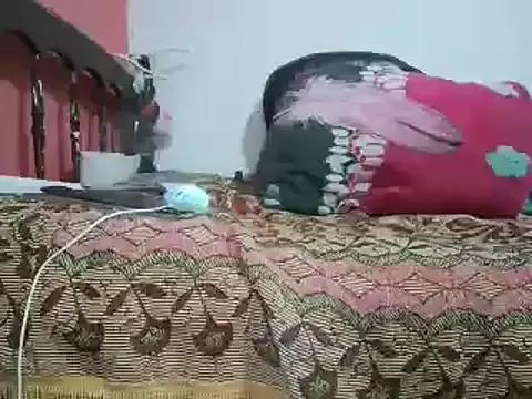Elizabeth68 from StripChat is Freechat