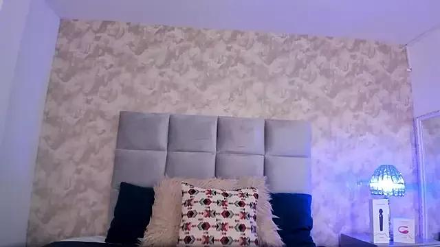 elizabeth_coleman from StripChat is Freechat