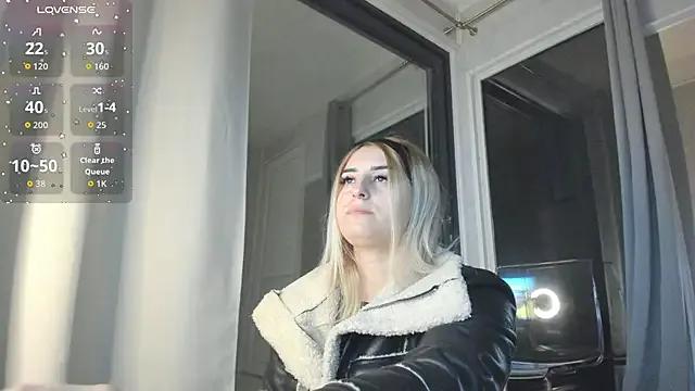 Freechat Ella_Vee on StripChat