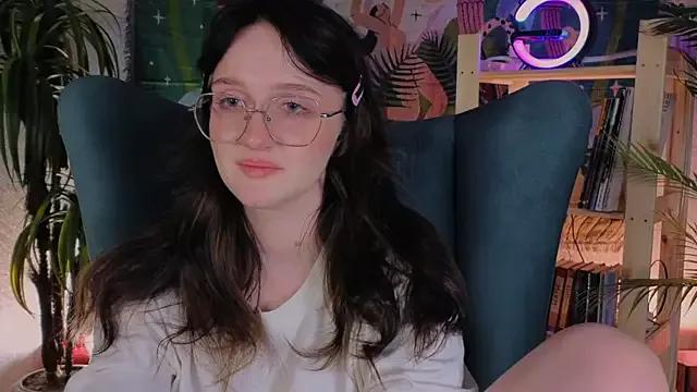 ELLIEJAY from StripChat is Freechat