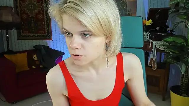 EllieMurler from StripChat is Freechat