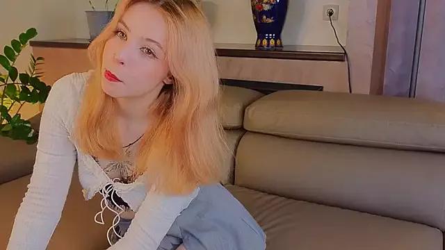 ElviaBurt from StripChat is Freechat