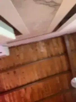 Freechat Emiily_Moore1 on StripChat