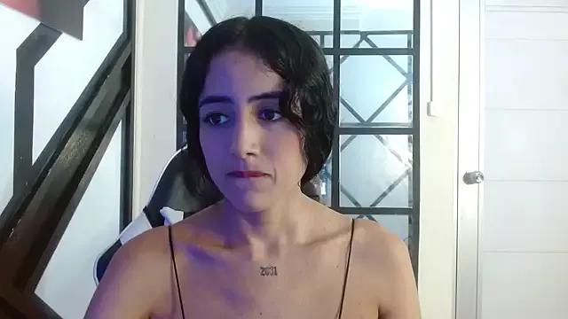 emily_rz1 from StripChat is Freechat