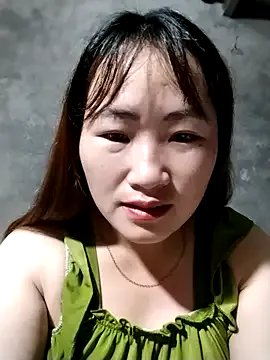 Freechat emini-xx on StripChat