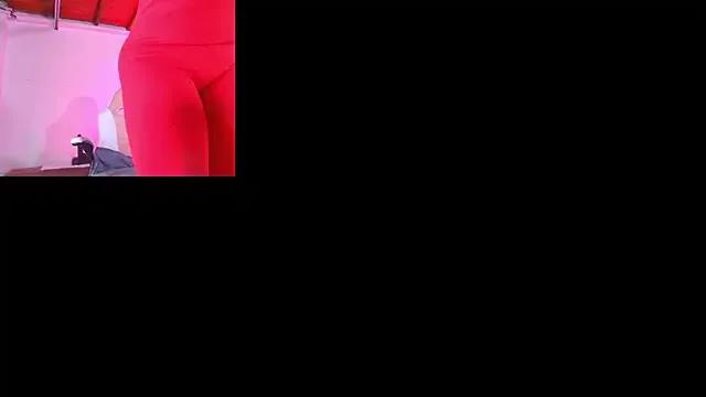 emma_madi from StripChat is Freechat