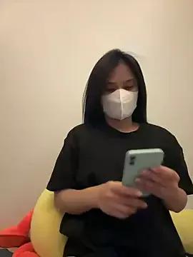 EmmaGa from StripChat is Freechat