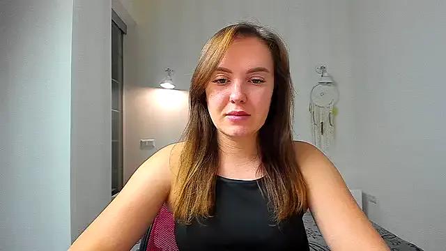 EmmaNorman from StripChat is Freechat