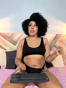 EmmilyBrant from StripChat