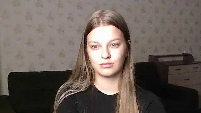 Freechat EmySway on StripChat