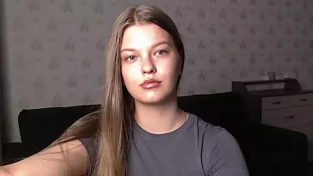 Freechat EmySway on StripChat