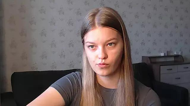 Freechat EmySway on StripChat