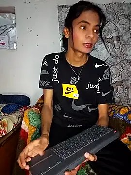 Freechat Enna_Zarza_ on StripChat