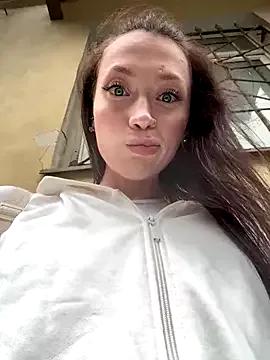EstaVista from StripChat is Freechat