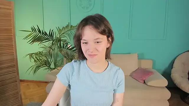 Eva_Millier from StripChat is Freechat