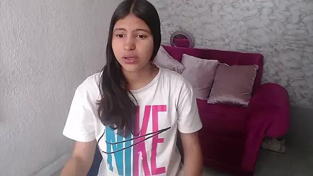 Evagirl69 from StripChat is Freechat