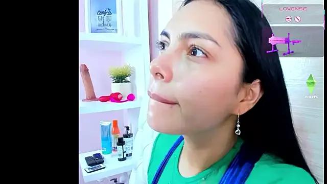 Evelinn_belen from StripChat
