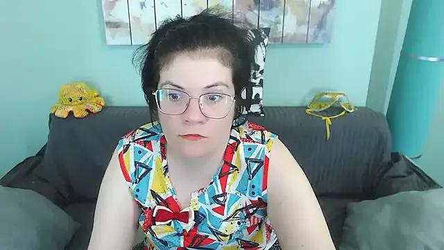EverlyRays from StripChat