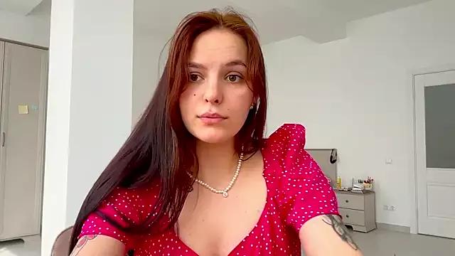 EwelynScott from StripChat is Freechat