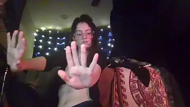 EyaDivine1 from StripChat is Freechat
