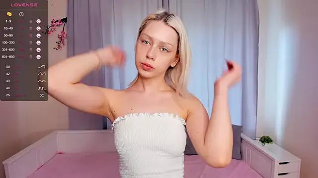 FancyAldous from StripChat is Freechat