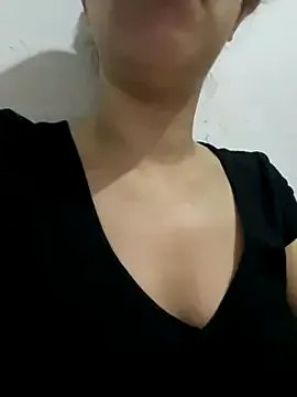 Freechat farah-36 on StripChat