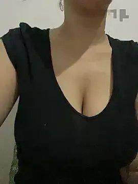 Freechat farah-36 on StripChat