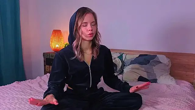 Freechat FelishaLaskin on StripChat