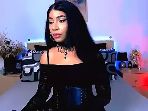 FinDomCardi from StripChat is Freechat