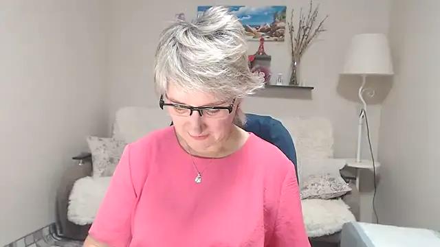 FleurMays on StripChat