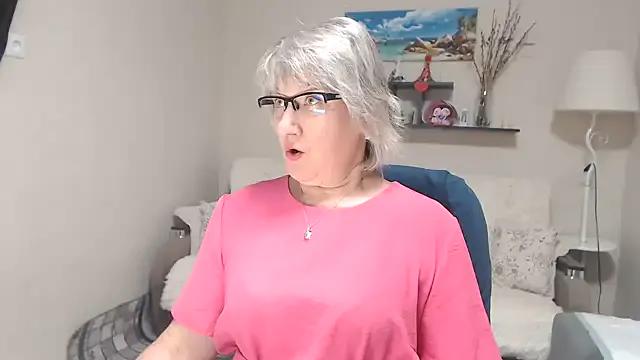 FleurMays on StripChat