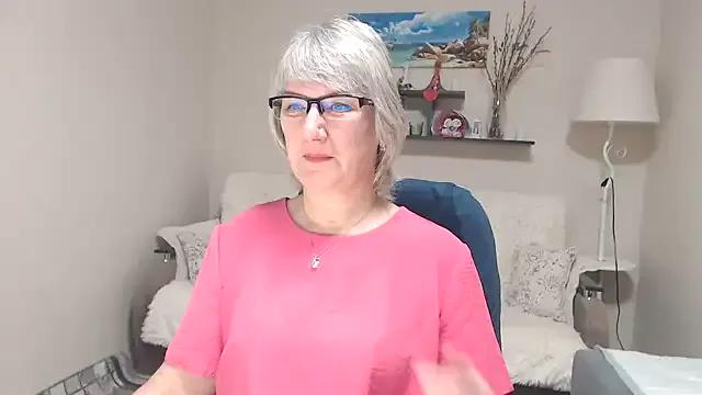 FleurMays on StripChat