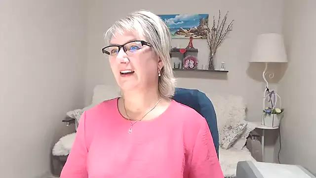 FleurMays on StripChat