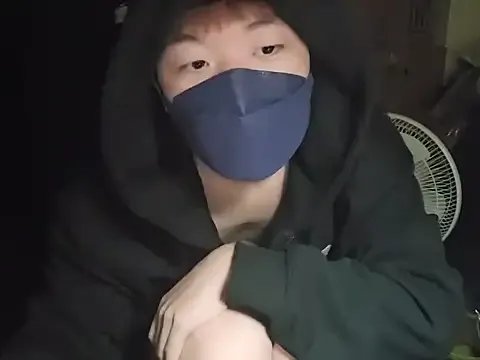 Freechat fox165 on StripChat