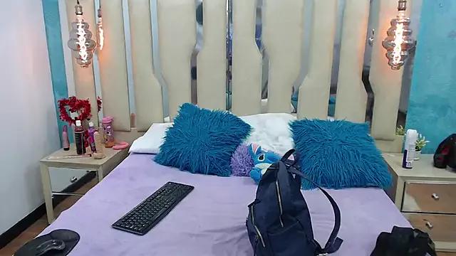 Foxxy_Doll from StripChat is Freechat