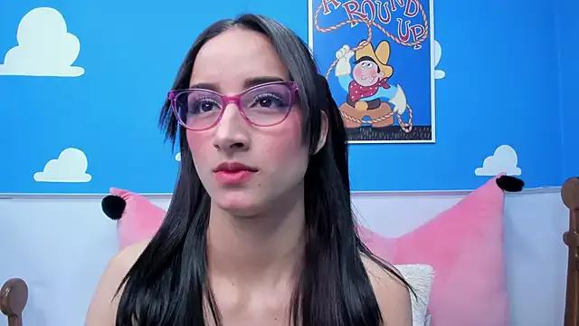 foxy_loren from StripChat is Freechat