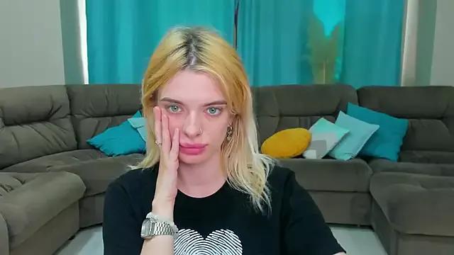 galaxy__girl from StripChat is Freechat