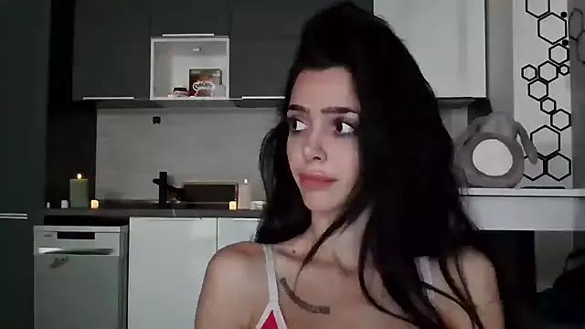 Freechat gglingeriee on StripChat