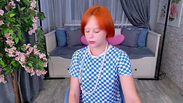 GingerSnapDoll from StripChat is Freechat