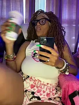 Goddesscherrired from StripChat is Freechat